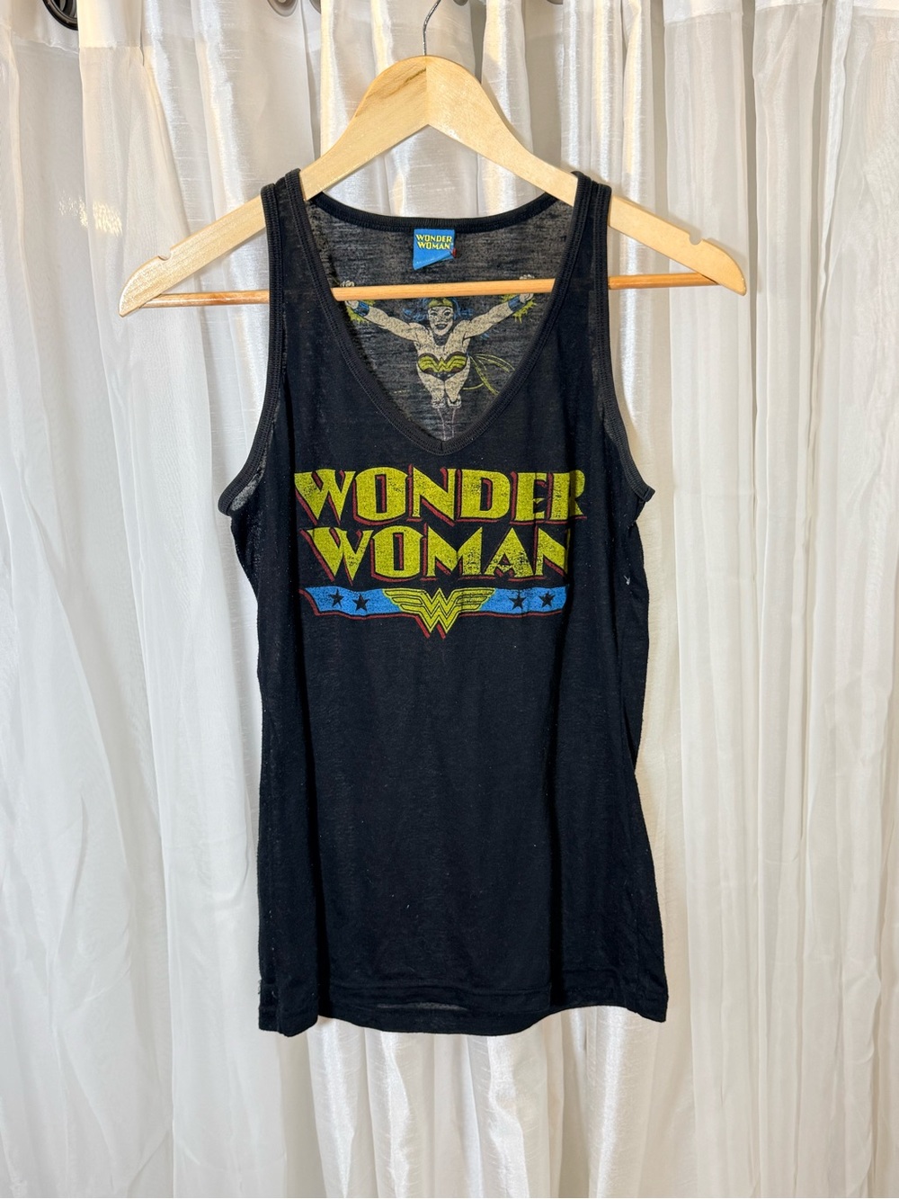 Wonder Woman vintage Black Graphic Tank Top